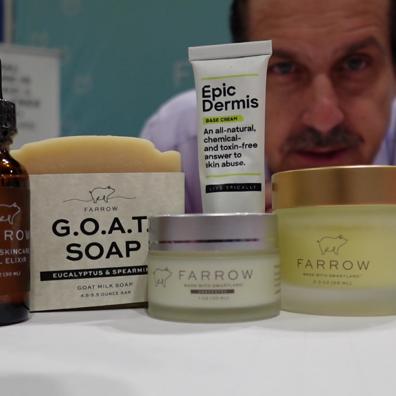 Load video: This is a video